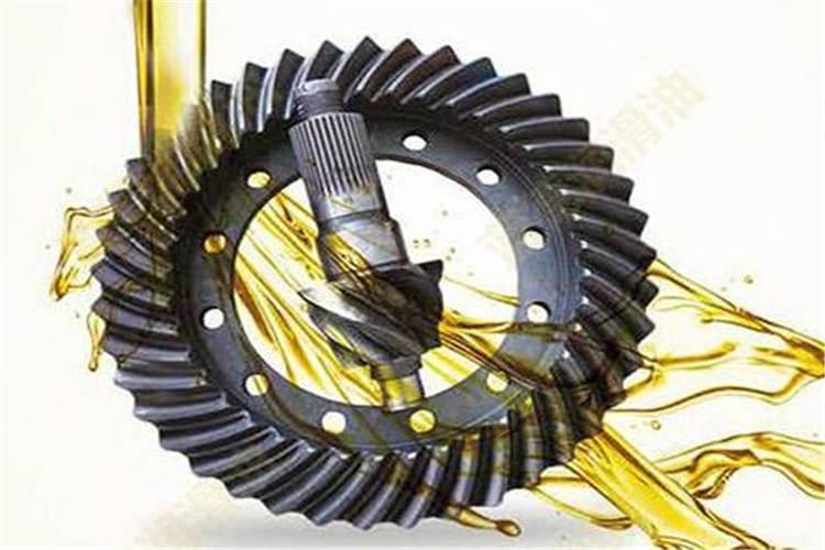 極壓劑水解影響潤滑并可能出現齒面點蝕和膠合；苯、戊烷(石油醚)不溶物增大這是工業齒輪油在長期使用中，在高溫下的氧化產物及金屬屑、灰塵等污染的結果